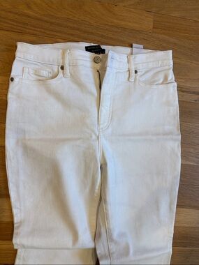 Banana Republic White Cropped Slim Jeans